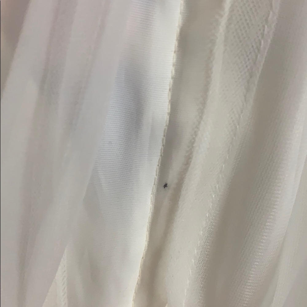 💐 Vintage Lace Union Made Wedding Gown 💐 - Picture 14 of 16